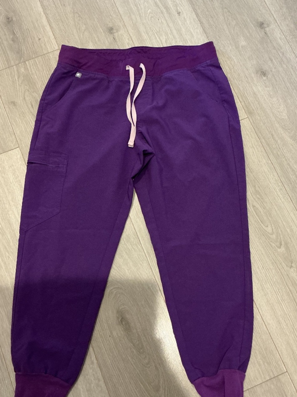 Figs ultraviolet color Zamora Petite large scrub pants